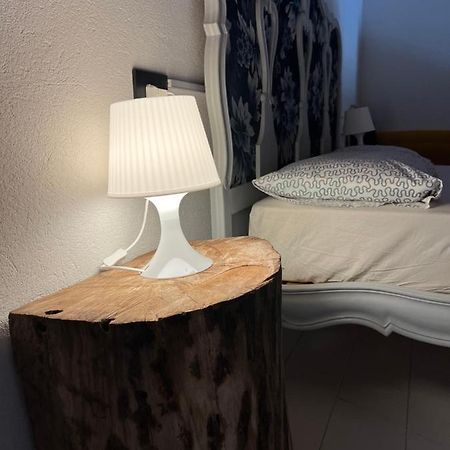 Il Baco Da Seta Villa Manta Buitenkant foto