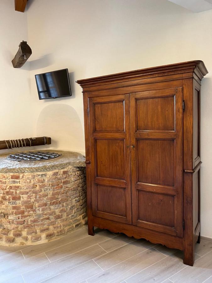 Il Baco Da Seta Villa Manta Buitenkant foto