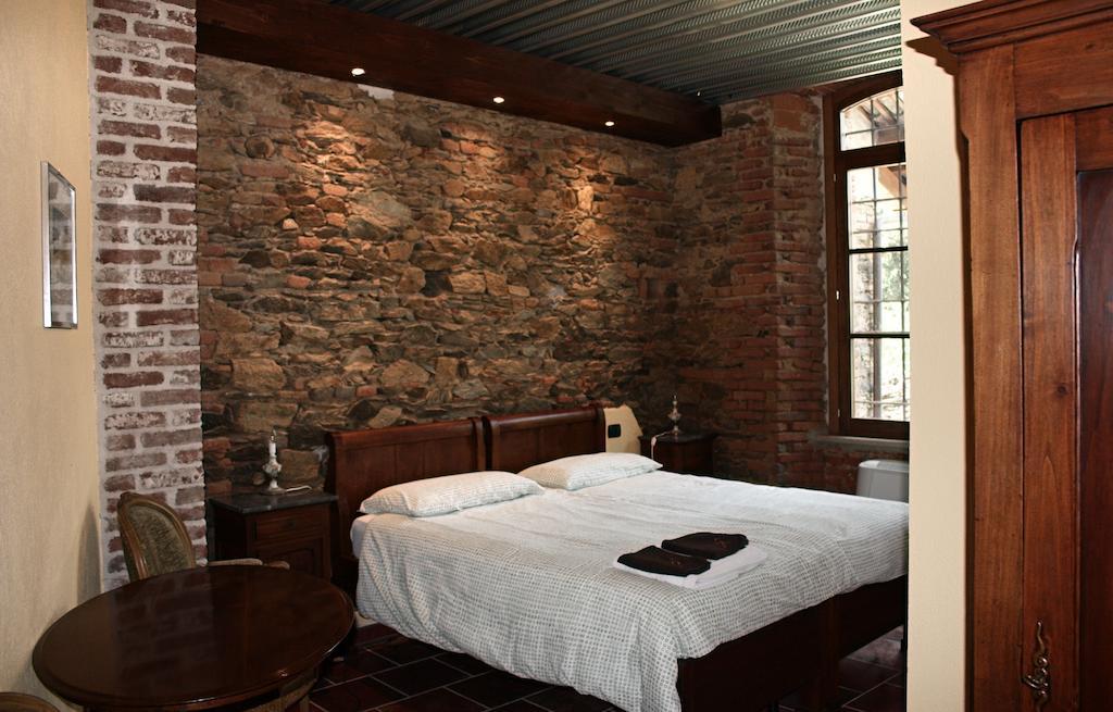 Il Baco Da Seta Villa Manta Kamer foto