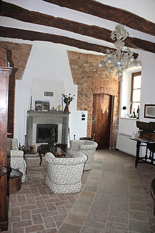Il Baco Da Seta Villa Manta Buitenkant foto