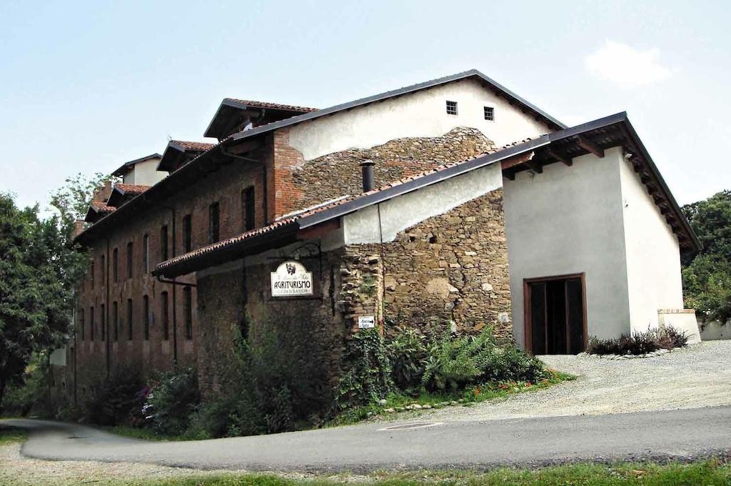 Il Baco Da Seta Villa Manta Buitenkant foto